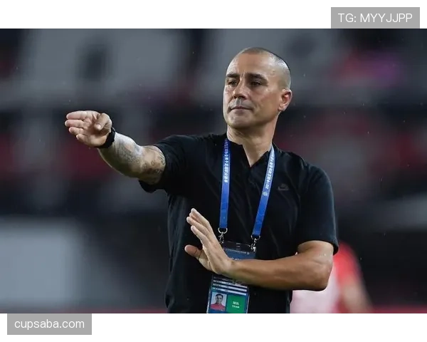 卡纳瓦罗指挥后防压制边路化解危险本赛季更胜上季