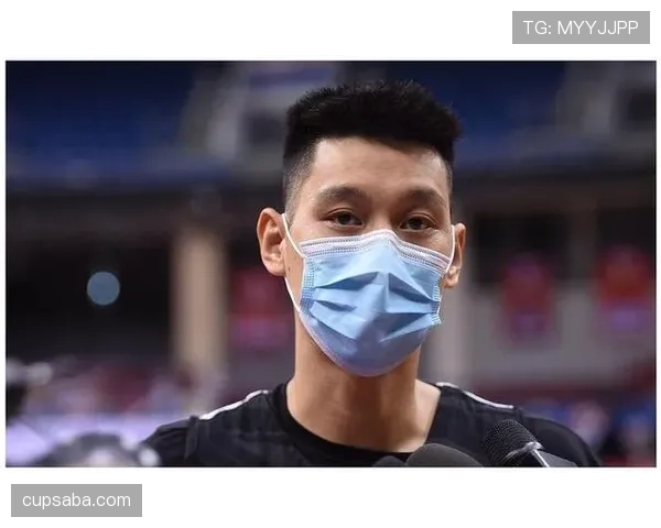 林书豪平时能这么省？看球场上拼命跟外面买菜一模一样，真不敢信！